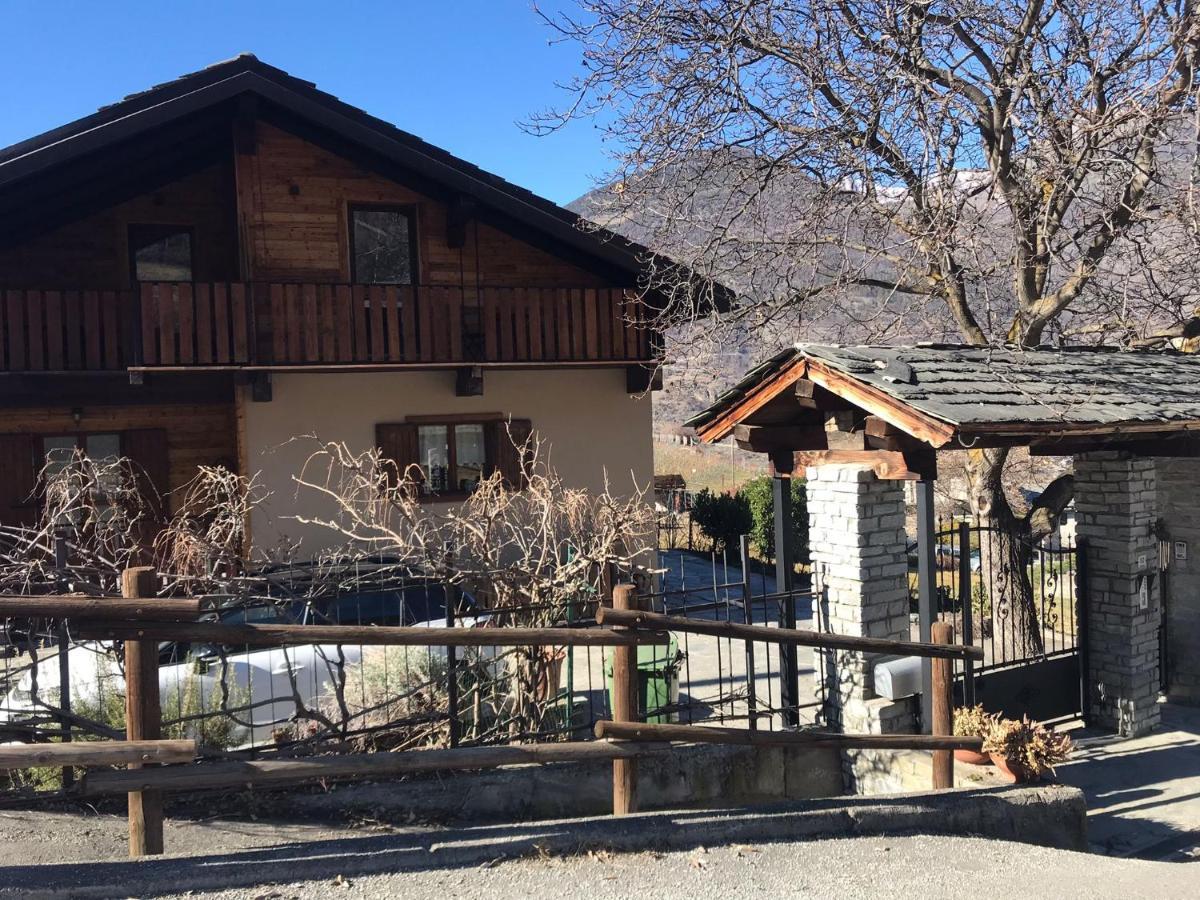 A Casa Da Elide Otel Aymavilles Dış mekan fotoğraf